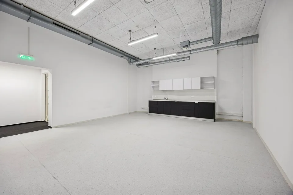 Büro-Gewerbefläche im Herzen von Biel zu vermieten – Foto 15 von 17