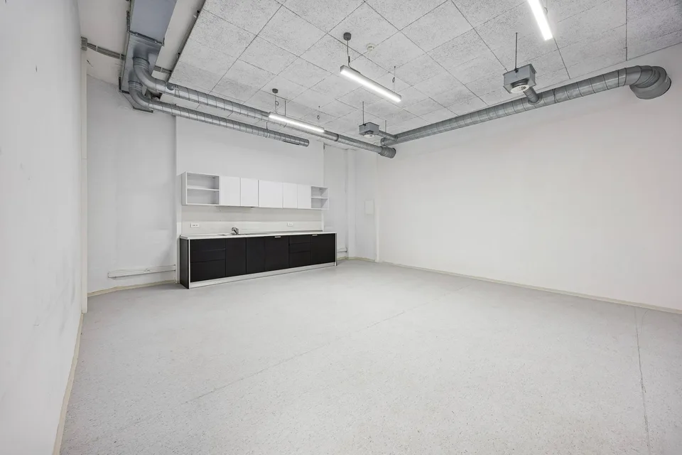 Büro-Gewerbefläche im Herzen von Biel zu vermieten – Foto 14 von 17