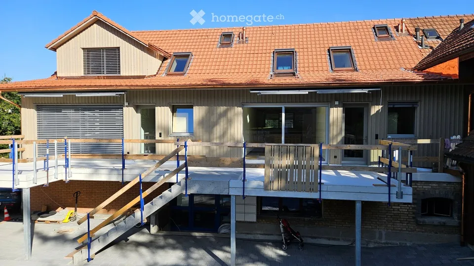 Appartement maisonnette moderne 4.5 pièces à Ostermundigen – Nouveau bâtiment disponible immédiatement
