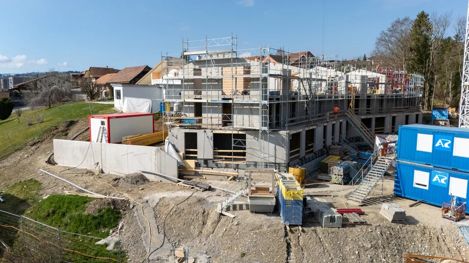 Geräumige 5.5-Zimmer-Wohnung im Erdgeschoss in Sorens