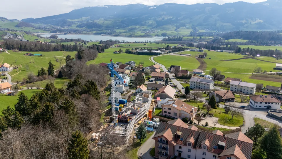 Geräumige 5.5-Zimmer-Wohnung im Erdgeschoss in Sorens