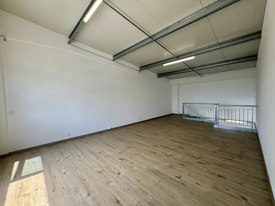 Straßen Box auf zwei Ebenen – Foto 6 von 7