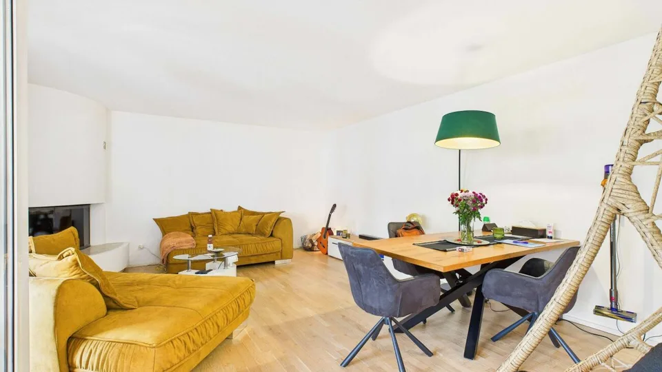 Attraktives Renditeobjekt in Dietikon - sanierte 3.5-Zimmer-Wohnung mit Atelier