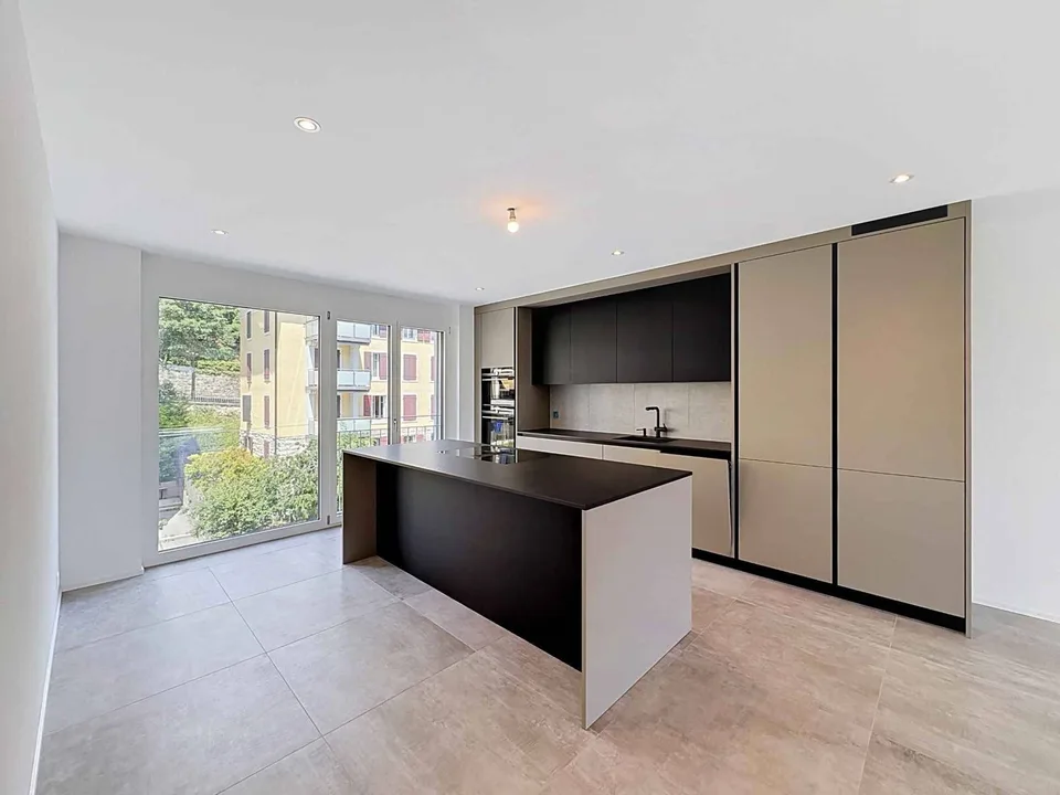 Élégance contemporaine et art de vivre dans un appartement neuf