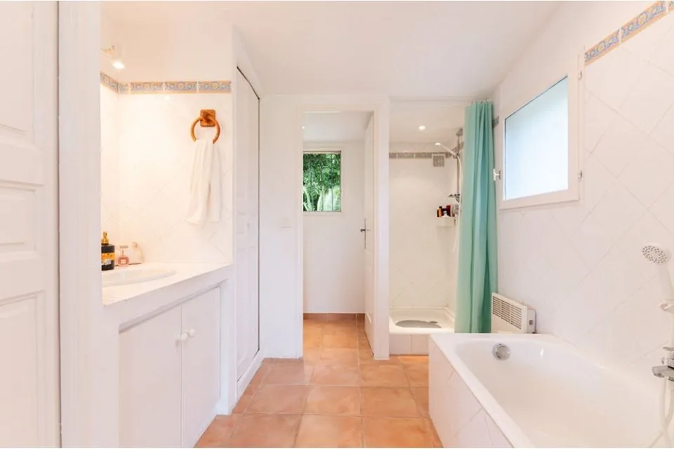 Villa exclusive à Grimaud (Côte d'Azur) - occasion rare