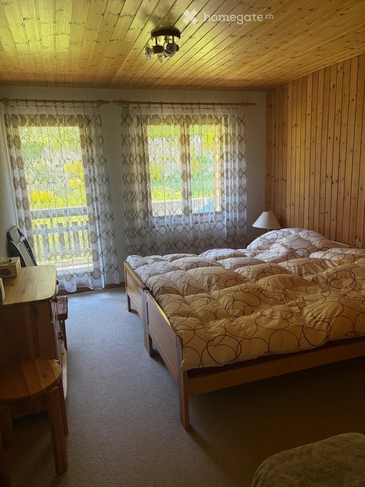 Eischoll (Oberwallis) 5-Zimmer-Wohnung 1/2