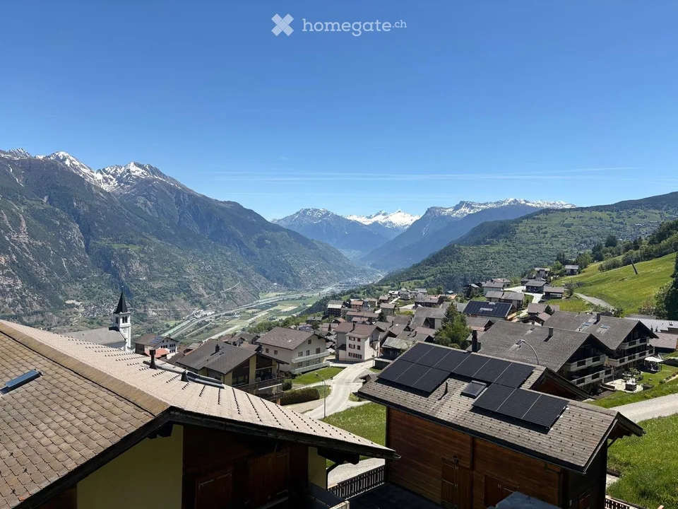 Eischoll (Oberwallis) 5-Zimmer-Wohnung 1/2