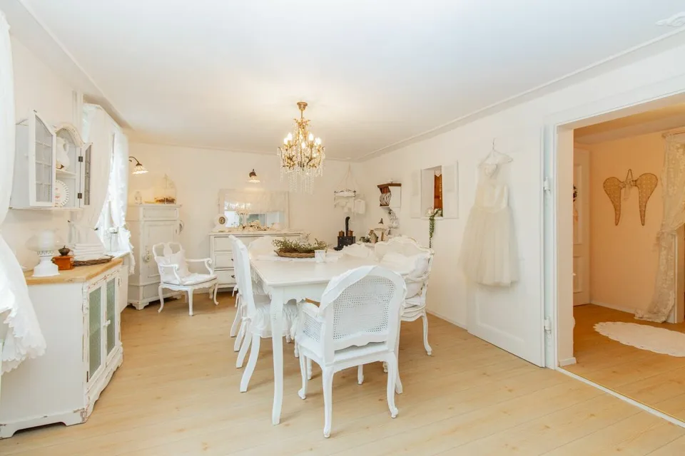 6.5-Zimmer-Maisonette in historischem Riegelhaus