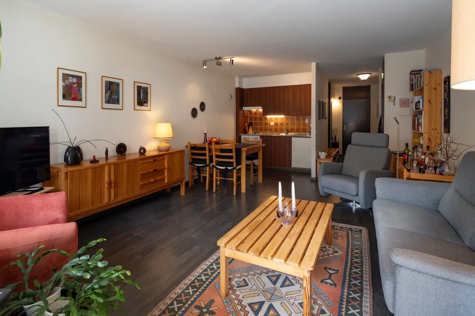 Appartement 3 pièces bien entretenu avec place de parking dans le garage. – photo 7 sur 18