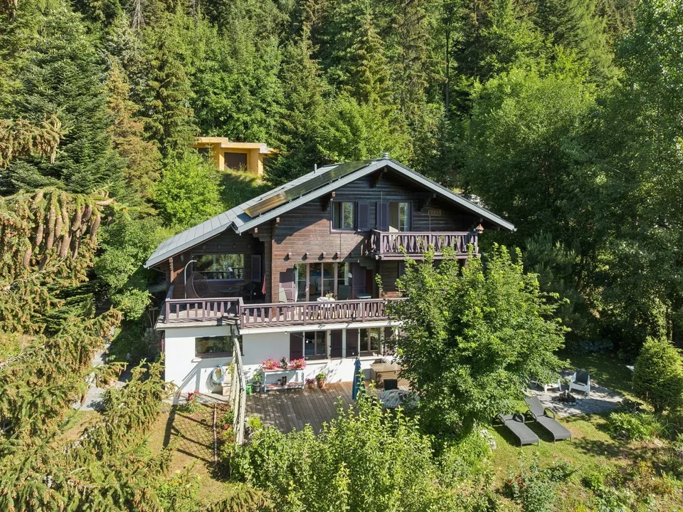 Havre de paix au coeur de la nature. À proximité de Leysin American Sch