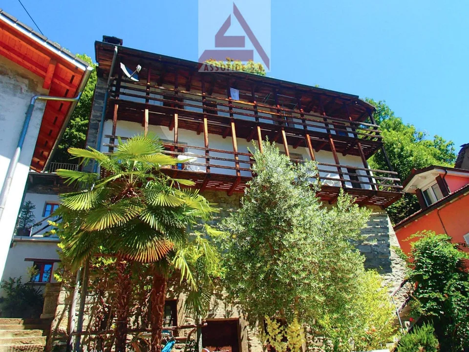 Casa con 6 appartamenti / Haus mit 6 Wohnungen – photo 12 sur 12