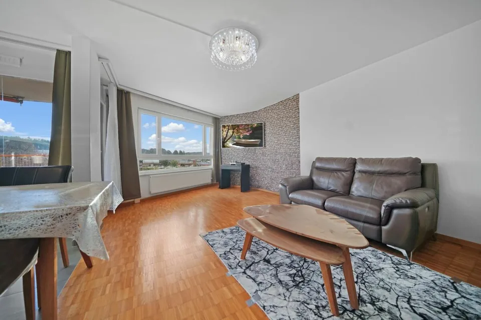 Helle, zentrale 4.5-Zimmer Eigentumswohnung mit Weitsicht