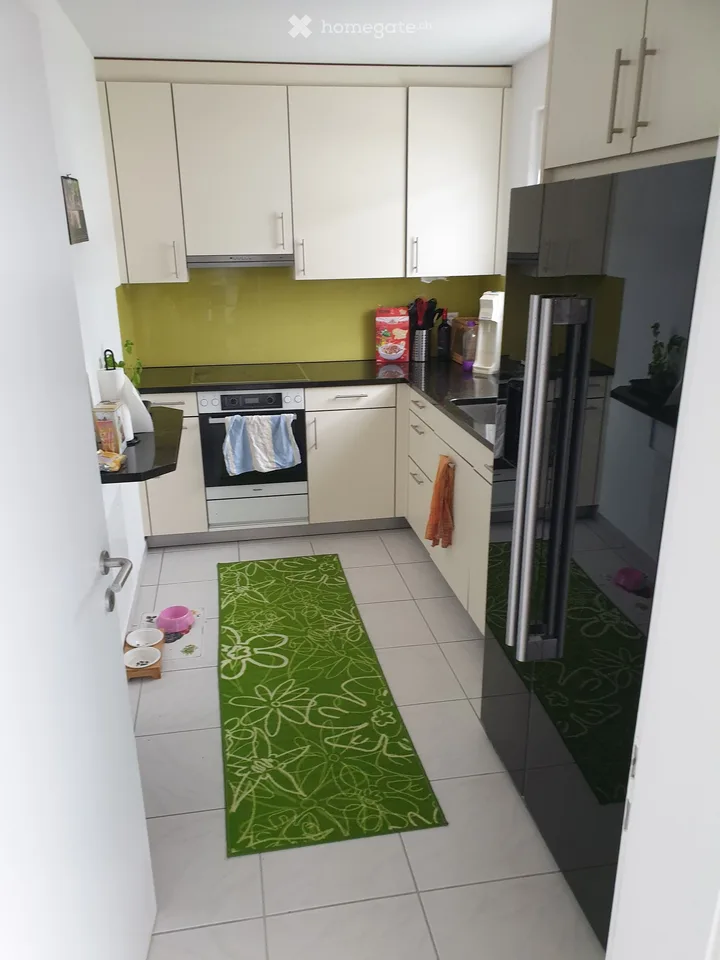 Charmante 4.5-Zi-Wohnung mit viel Platz, 2xBalkonen, Hobbyraum und Garage in Fehraltorf – Foto 7 von 11