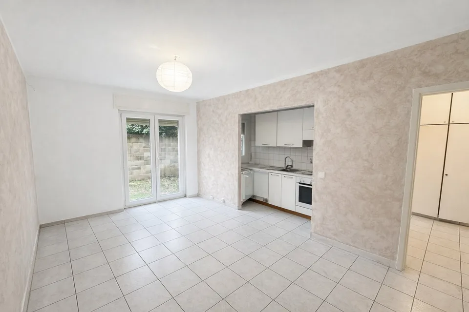 Wohnung mit 4 Zimmern in historischem Gebäude in Vacallo mit GARTEN (auch als Einnahmequelle)
