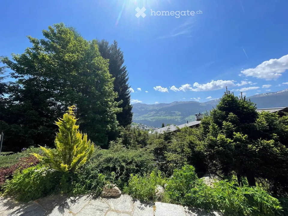 Modernes Einfamilienhaus mit traumhaftem Bergblick