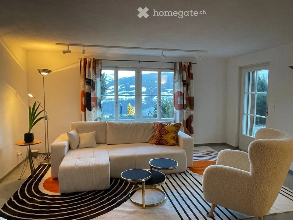 Modernes Einfamilienhaus mit traumhaftem Bergblick