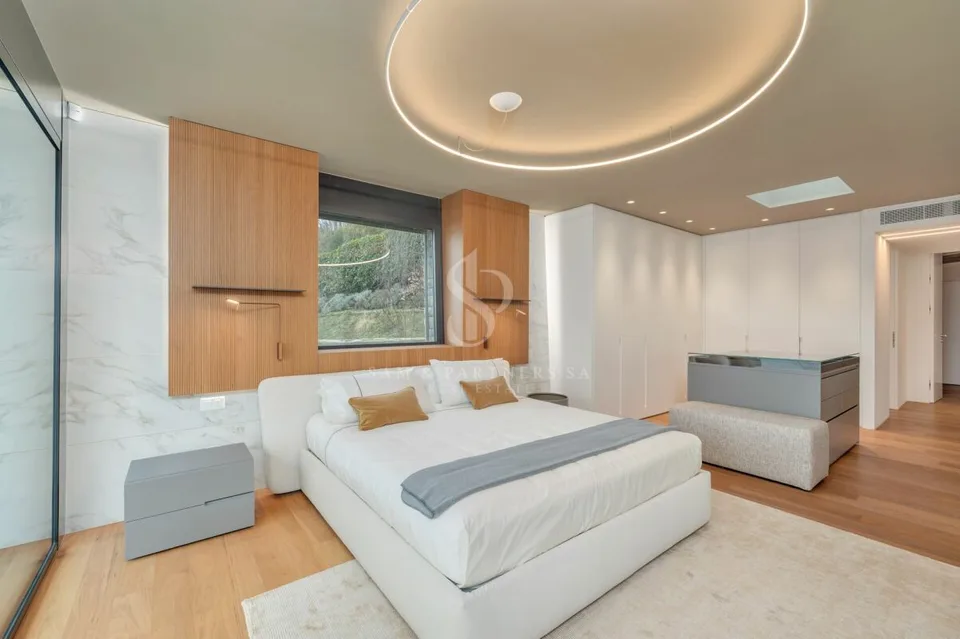 Luxus-Penthouse mit Pool – Foto 14 von 21