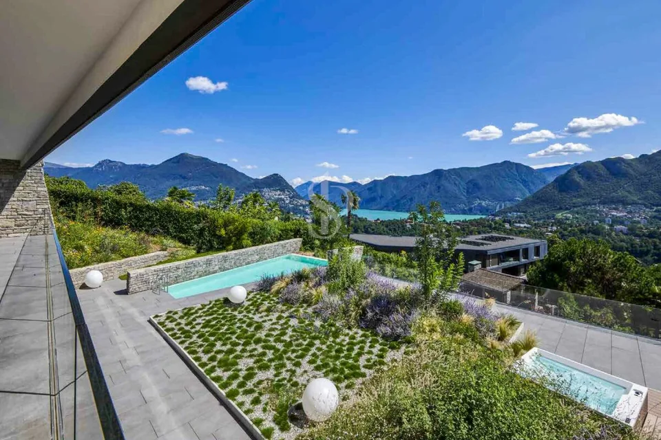 Luxus-Penthouse mit Pool – Foto 9 von 21