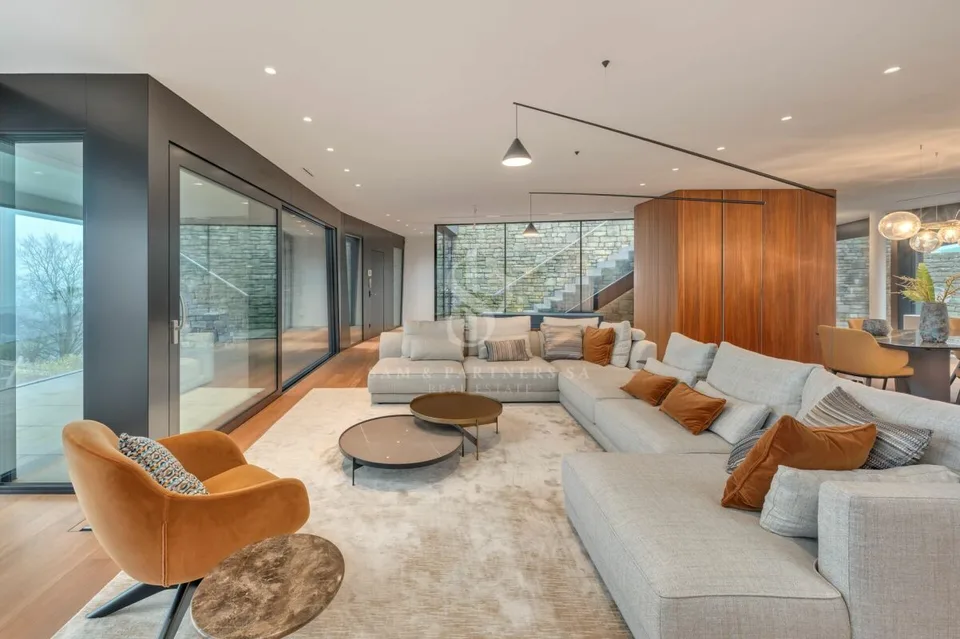 Luxury Penthouse con  piscina