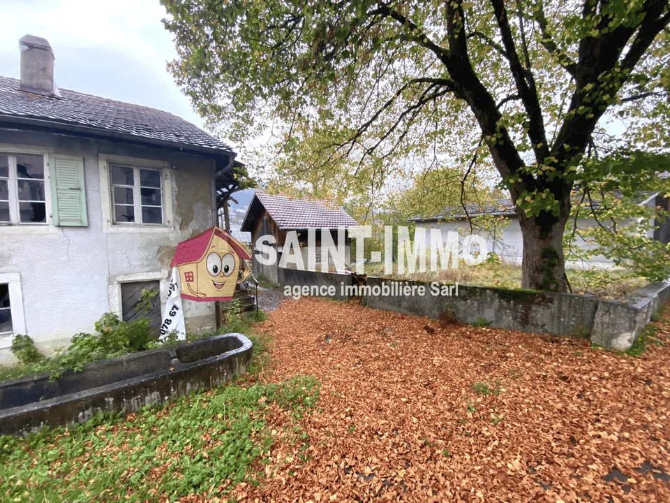 Parcello di terreno edificabile di 1’679 m2 con annessi a Malleray – foto 7 di 7