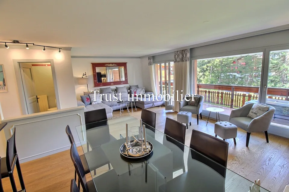 3001. Bel appartement de 3.5 pièces, centre Crans
