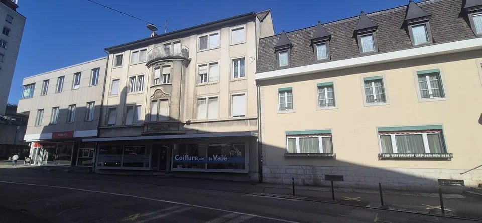 Immeuble mixte de rendement à vendre – Delémont