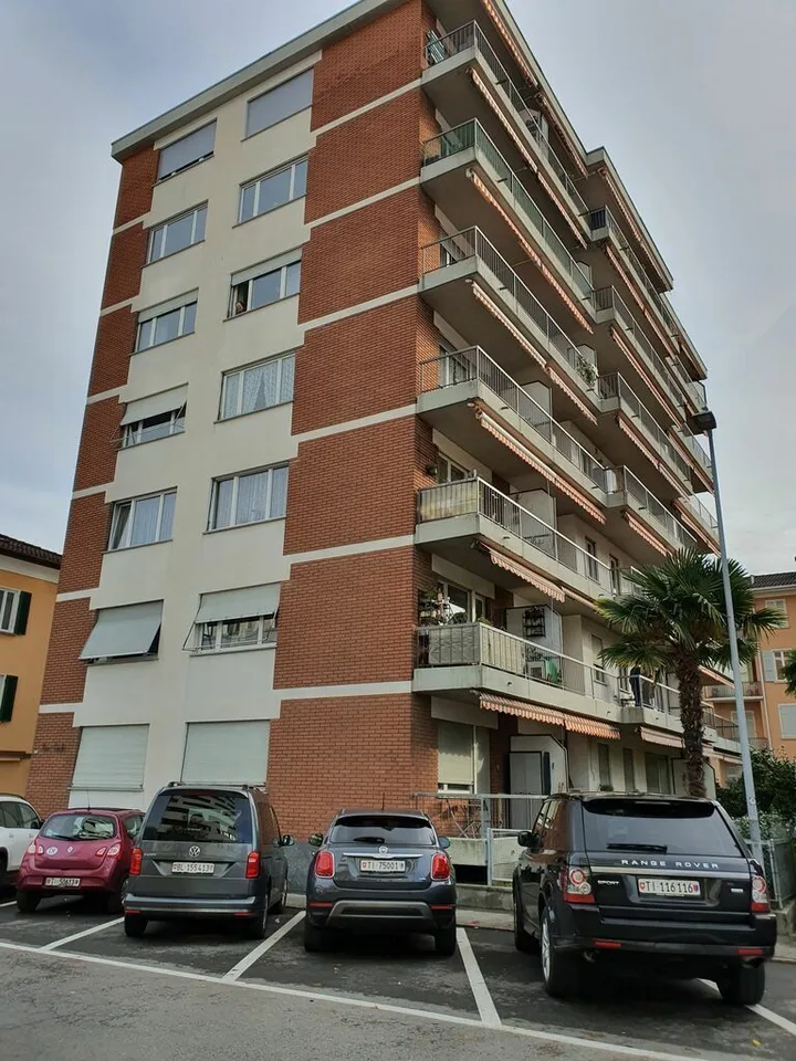 Vendesi appartamento di 3.5 locali in centro