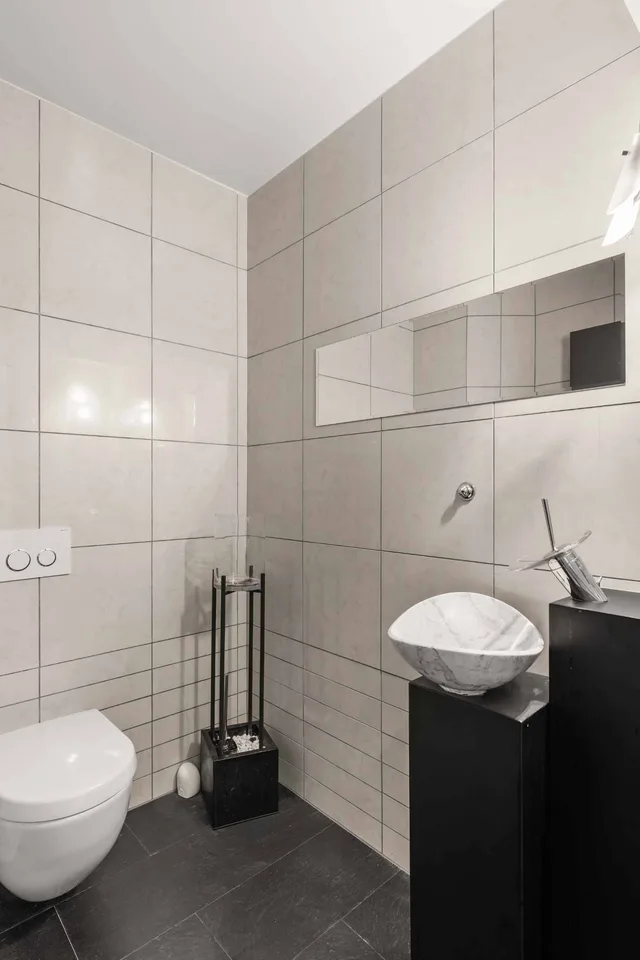 Ufficio in posizione ideale: 98 m² con posto auto incluso – foto 8 di 10