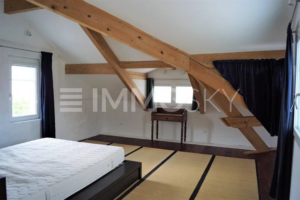 LOFT nel settore PERDTEMPS in un triplex, rinnovato con gusto