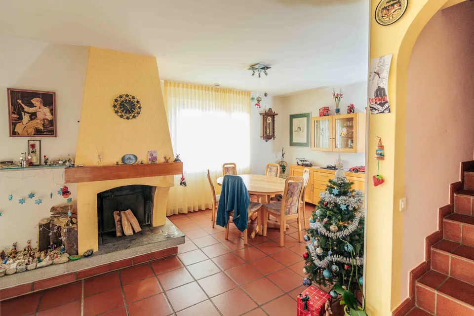 MINUSIO - ZU VERKAUFEN 4.5 ZIMMER-REIHENHAUS MIT PRIVATEM GARTEN – foto 19 di 20