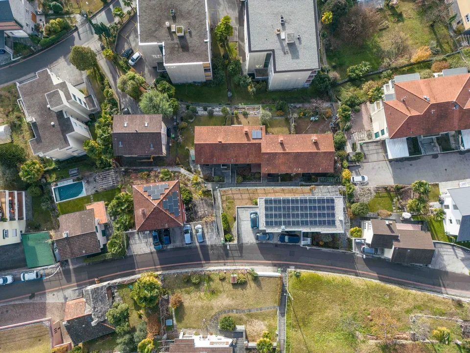 MINUSIO - ZU VERKAUFEN 4.5 ZIMMER-REIHENHAUS MIT PRIVATEM GARTEN – foto 18 di 20