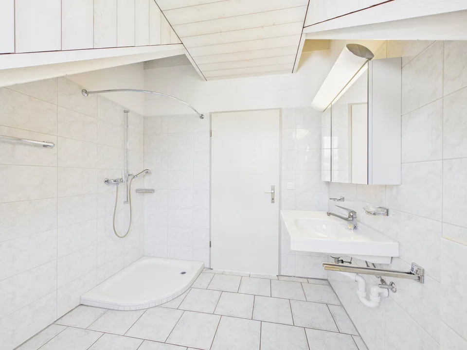 Exklusive Dachwohnung an unverbaubarer Bestlage – Foto 13 von 22