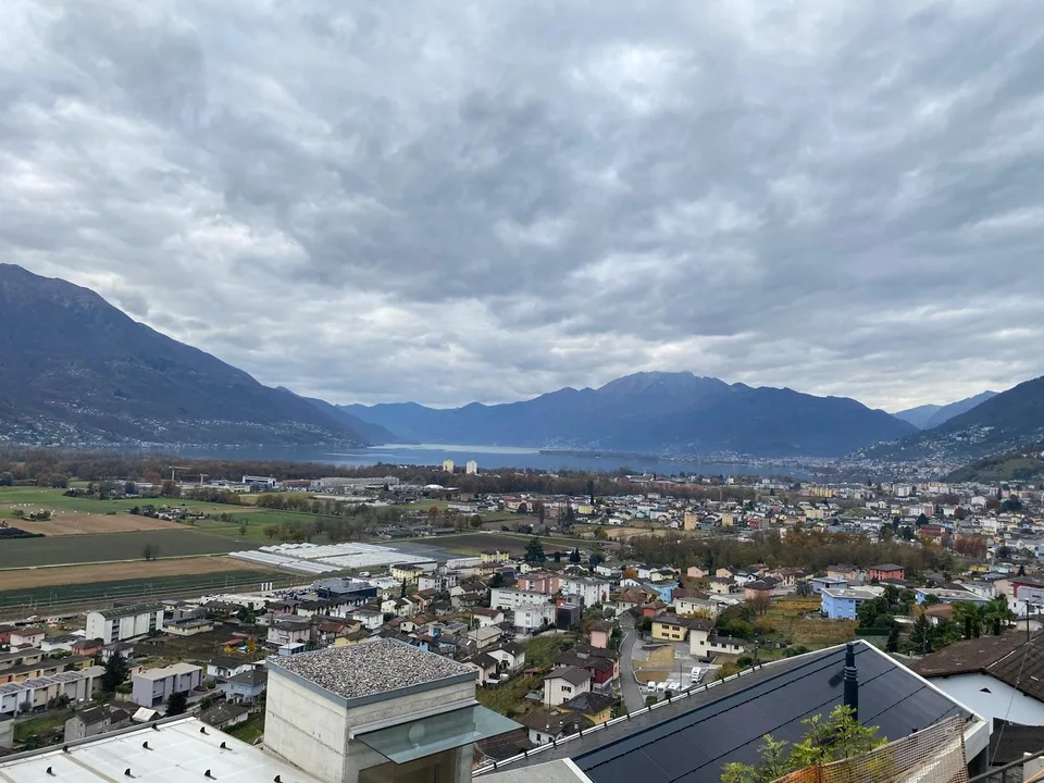 Splendido appartamento di 4.5 locali a Gordola con vista panoramica – foto 14 di 16