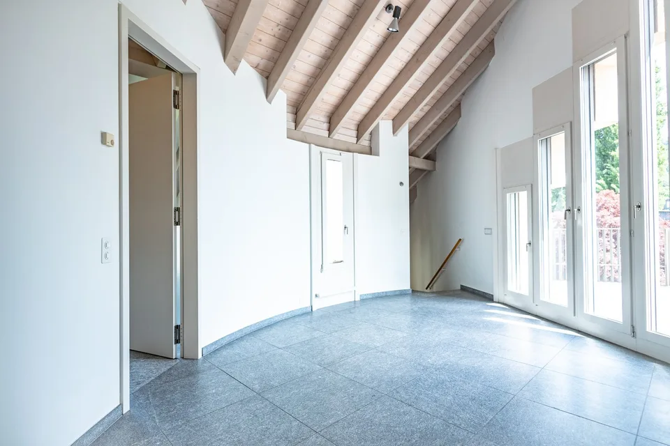 Maisonette mit Weitblick – Stilvolles Wohnen nahe Goetheanum