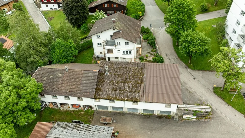 Handwerkliche Räume und Garagen