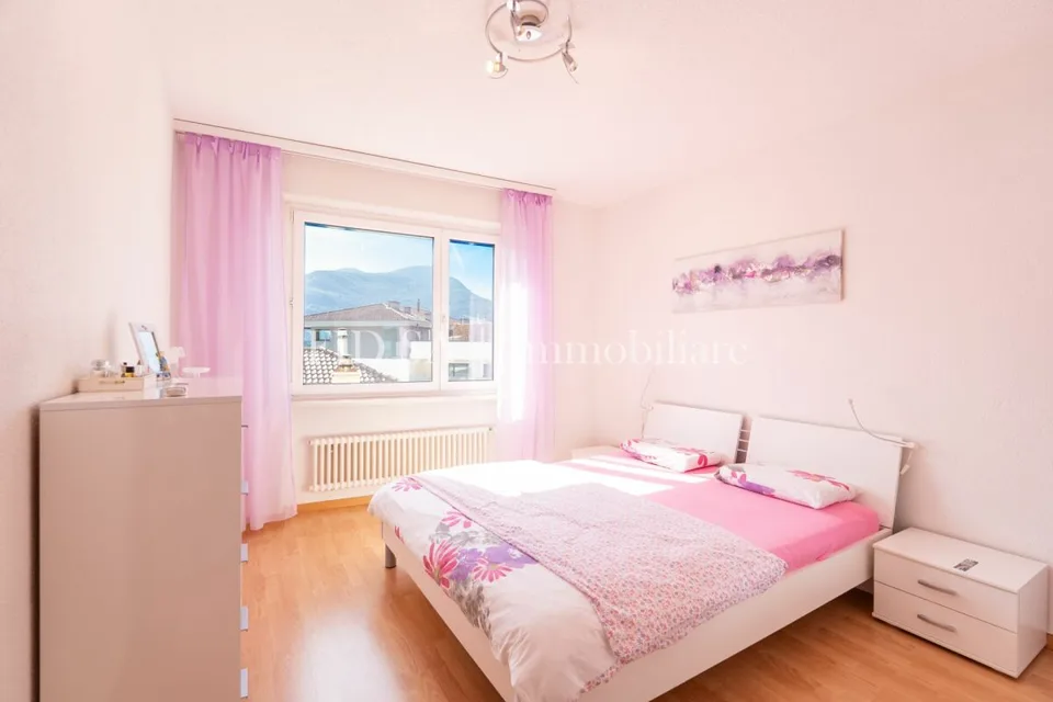 BRISSAGO - 3.5-Zimmerwohnung mit Seesicht - nur wenige Schritte vom See entfernt – Foto 7 von 8