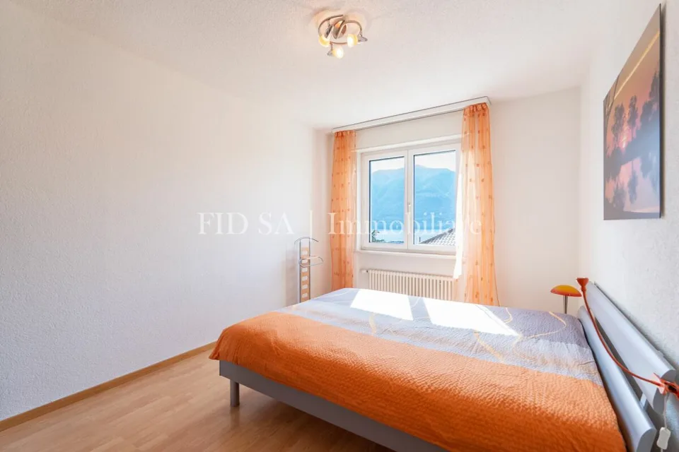 BRISSAGO - 3.5-Zimmerwohnung mit Seesicht - nur wenige Schritte vom See entfernt – Foto 6 von 8