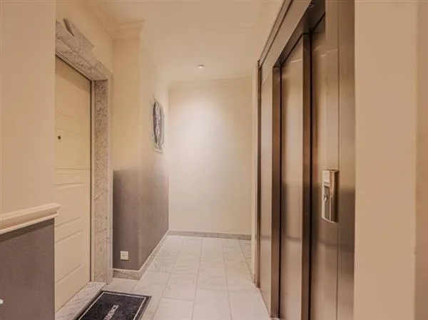 Castagnola: Penthouse de 4,5 pièces