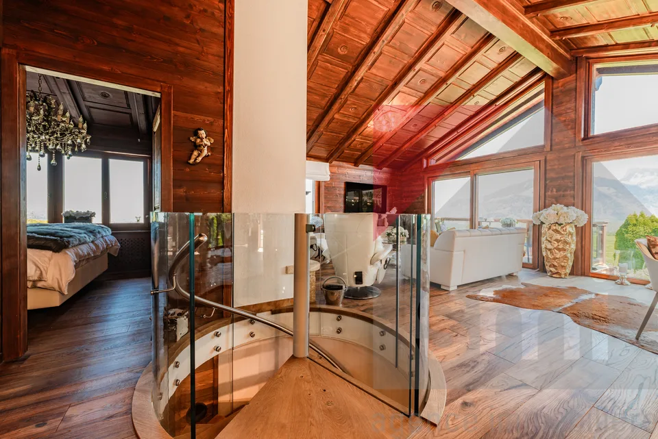 Chalet exclusif, entièrement rénové et meublé, dans un coin de paradis – photo 8 sur 13