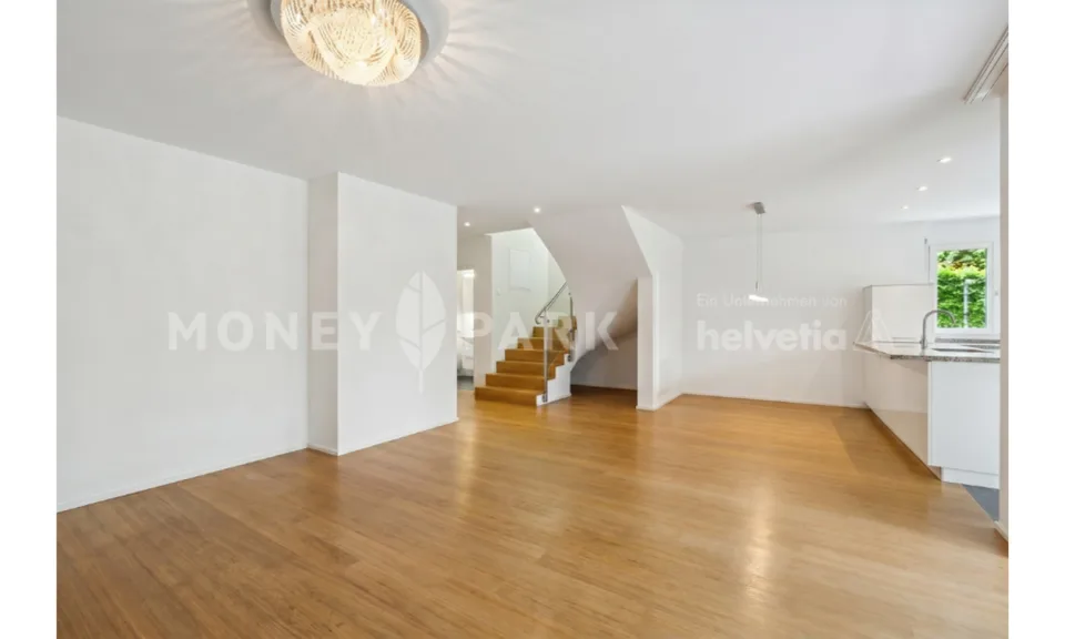 Stilvolle Maisonette-Gartenwohnung in Zürich-Seebach