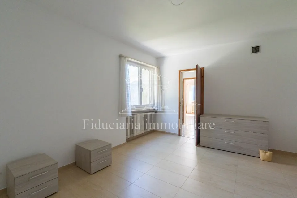 LOCARNO MONTI - Mehrfamilienhaus mit Seeblick und Garten – Foto 8 von 12