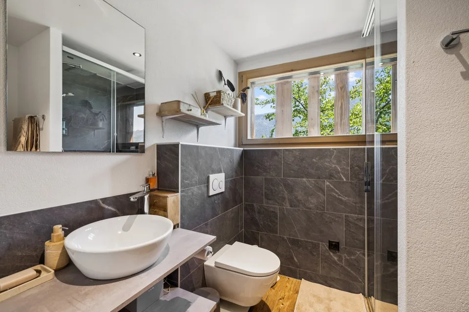 Außergewöhnliches Triplex-Apartment im Herzen der Altstadt von Saillon – Foto 9 von 13