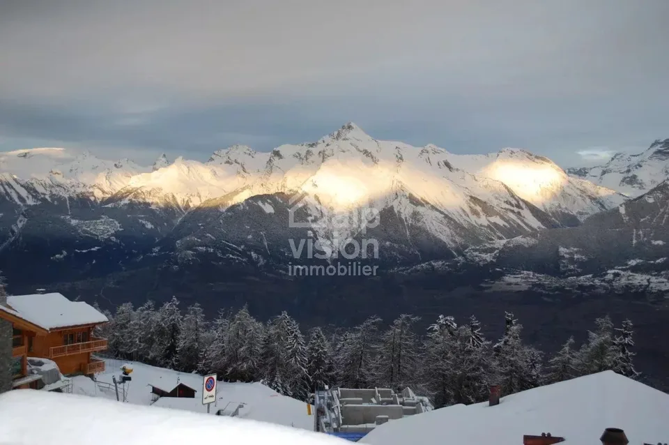 4.5 PIÈCES SKI IN SKI OUT TERRASSE JARDIN SAUNA – photo 7 sur 25
