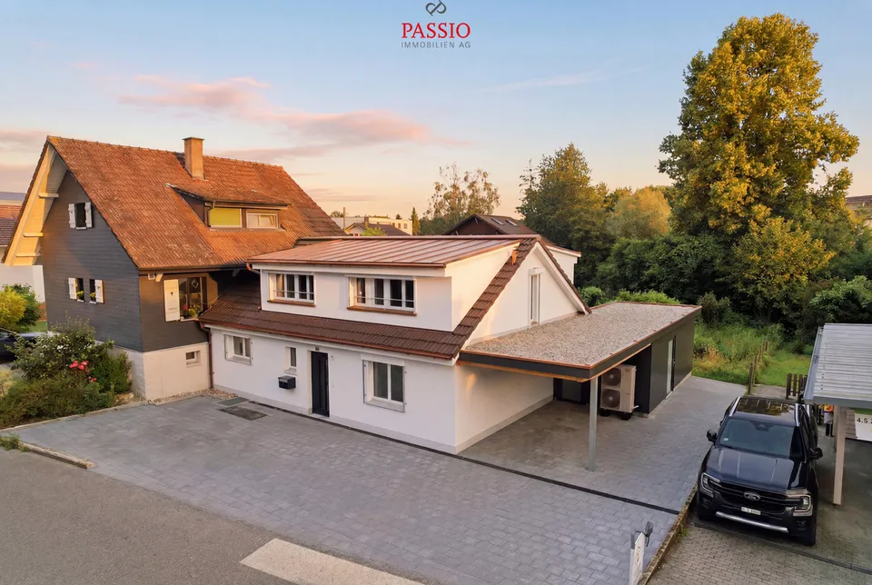 Komplett saniertes 4.5-Zimmer-Einfamilienhaus mit Naturgarten