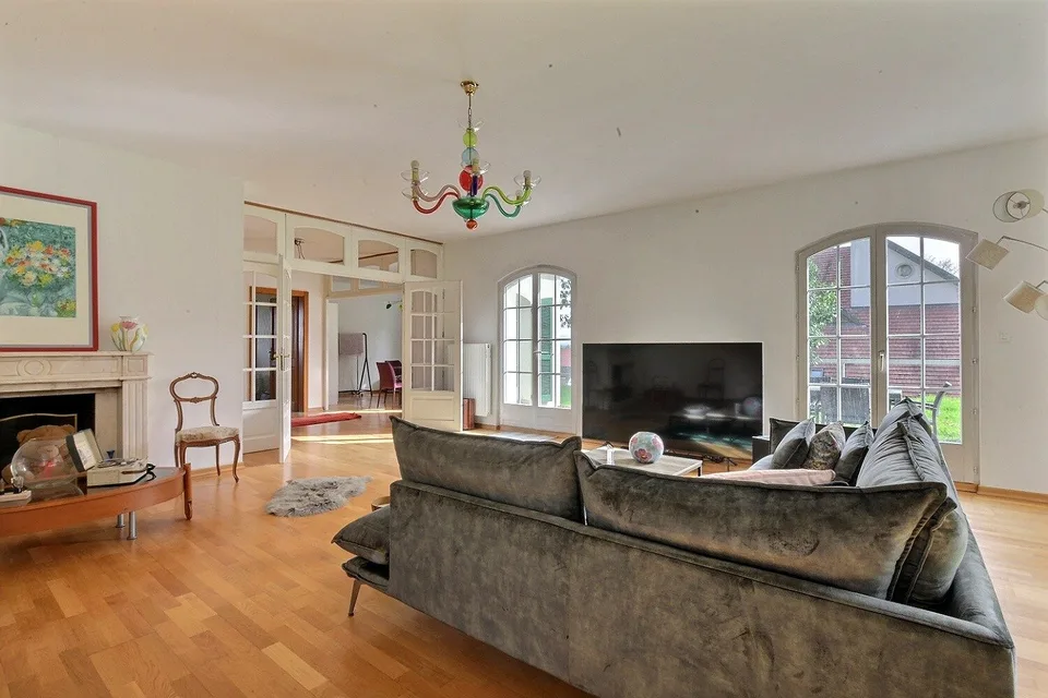Maison individuelle de 8 pièces à Hésingue – Disponible immédiatement