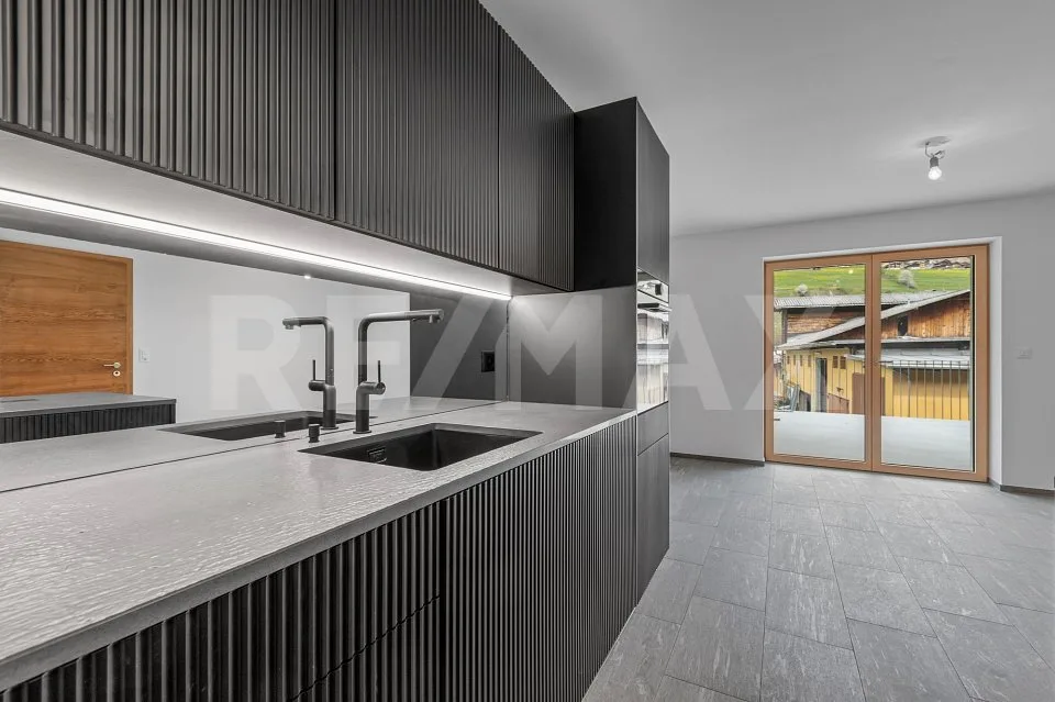 3½ -Zimmer-Wohnung Nr. 3 mit grossem Balkon im 1. OG als Zweitwohnsitz