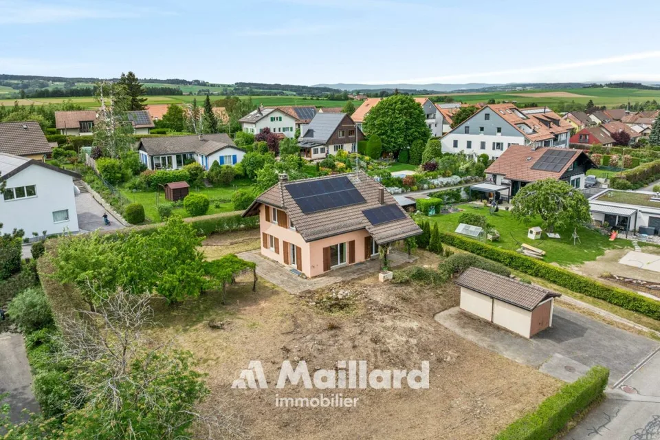 Bella villa individuale a Carrouge VD