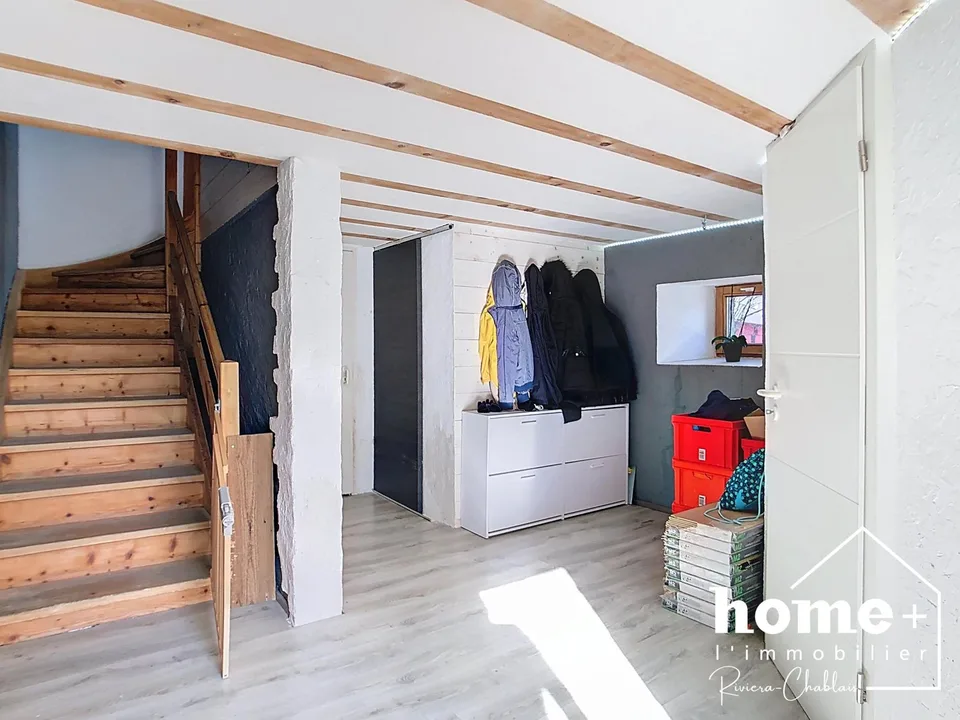 Einfamilienhaus mit angebautem Nachbarhaus – Foto 9 von 11