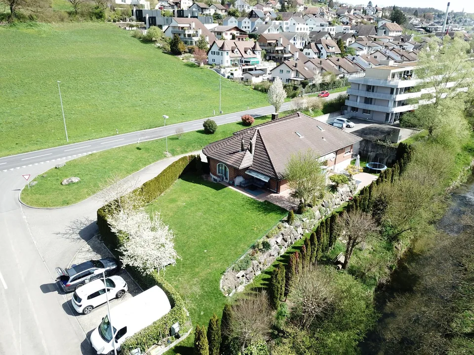 RISERVATO - Casa unifamiliare spaziosa e notevole