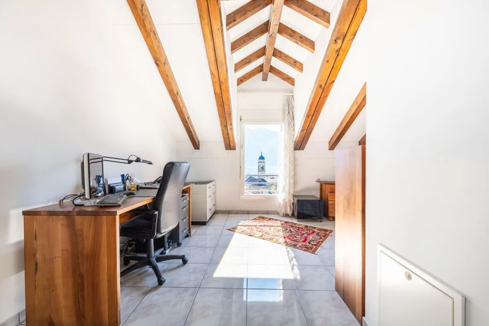 Minusio: prestigious duplex penthouse with Lake Maggiore view – photo 8 of 16